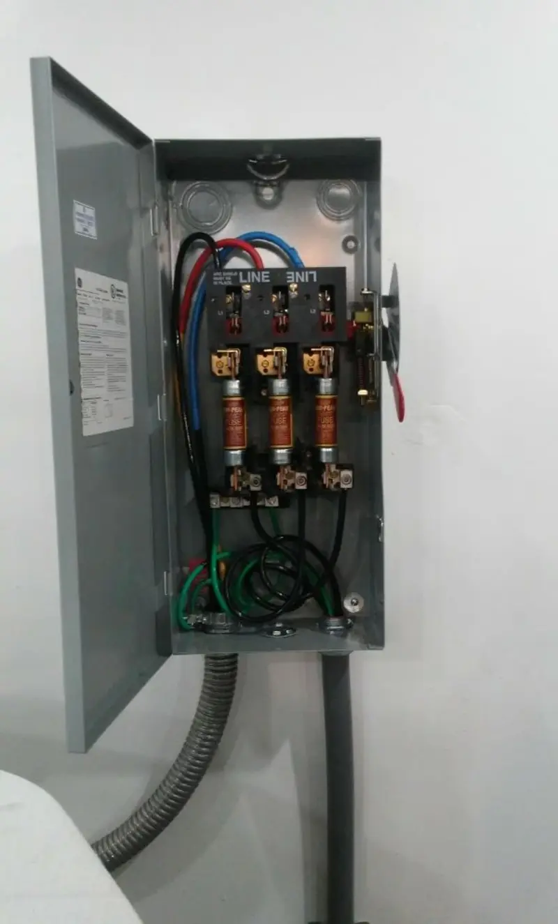 Three-phase disconnect switch installed for Electrical Wiring & Rewiring in Franconia